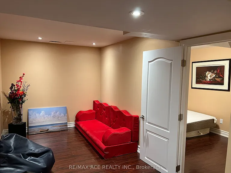 15 Settlers Ridge St #BASEMENT — Photo 6