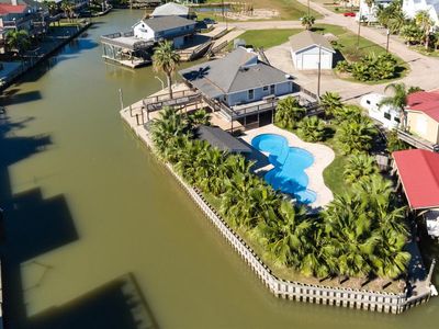 114 Redfish Ln, Freeport, TX, 77541