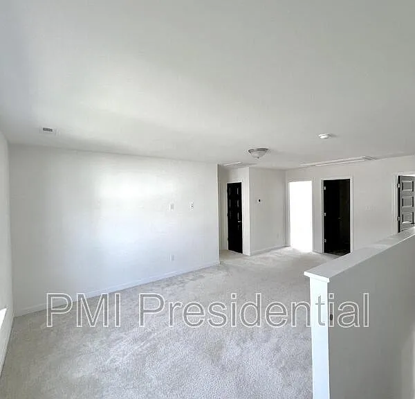 15606 Wolfboro Rd — Photo 17