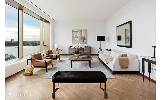 Rented by Douglas Elliman | media 23