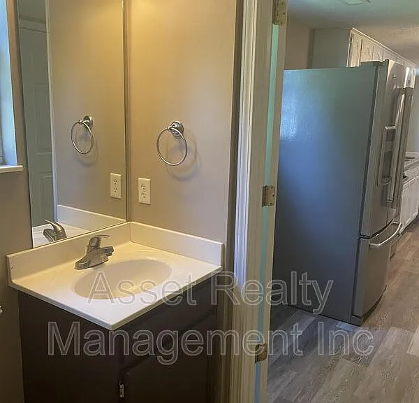 645 Cornerbrook Ln — Photo 5