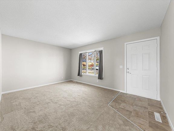 2nd image of 235 14th Ave S