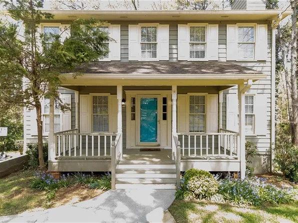 1468 Cheyenne Ct, Stone Mountain, GA 30087