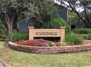 5318 NW 9th Ln, Gainesville, FL 32605