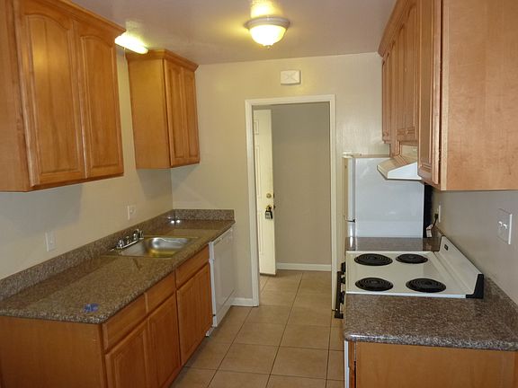 2nd image of 4211 Central Ave APT 6