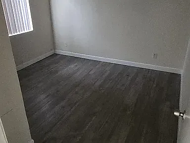 2 bed, 750 sqft, $1,100 — Photo 2