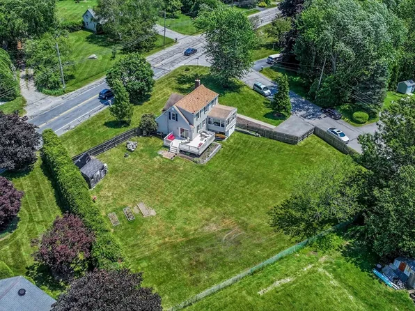 152 Alden Rd, Fairhaven, MA 02719