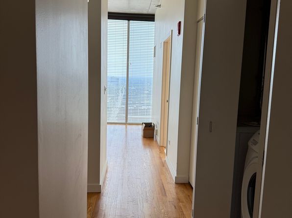 1720 S Michigan Ave APT 2609