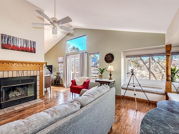 3rd image of 268 Woodstock Lane