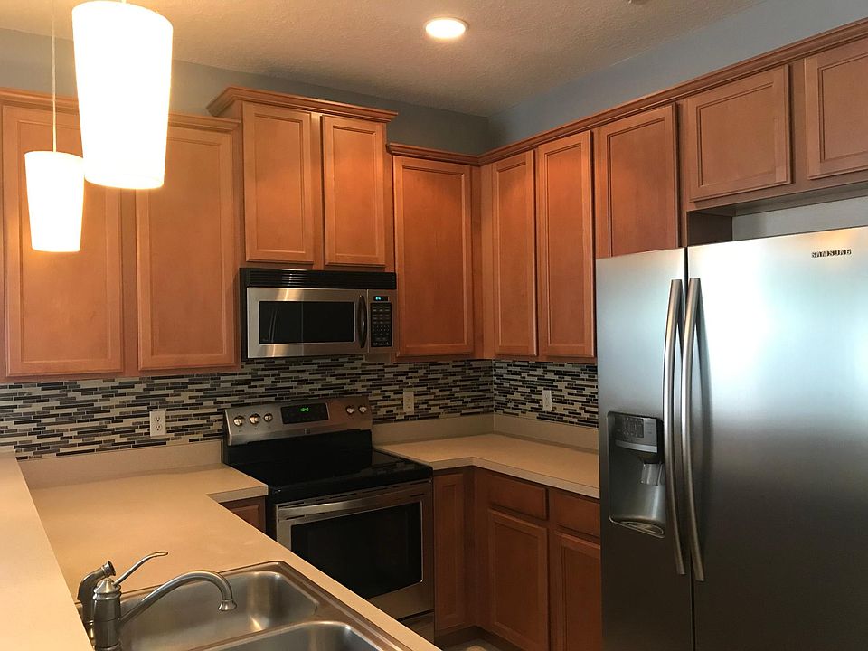 1st image of 5573 Burlwood Dr