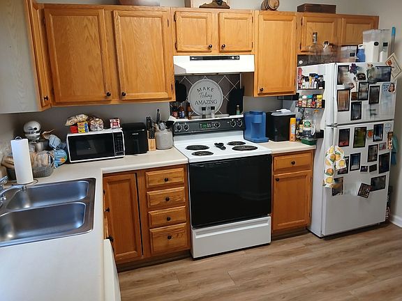 4th image of 2093 Old Fairground Rd #A