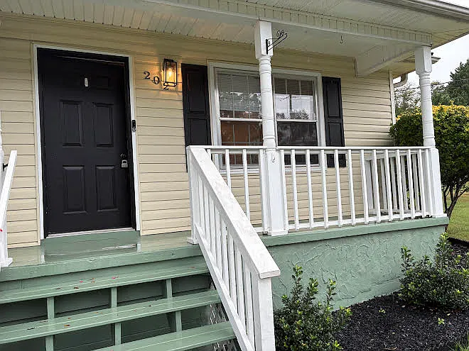 3 bed, 2.5 bath, $1,795 — Photo 3