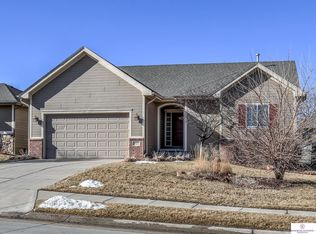 824 S 183rd St, Elkhorn, NE 68022