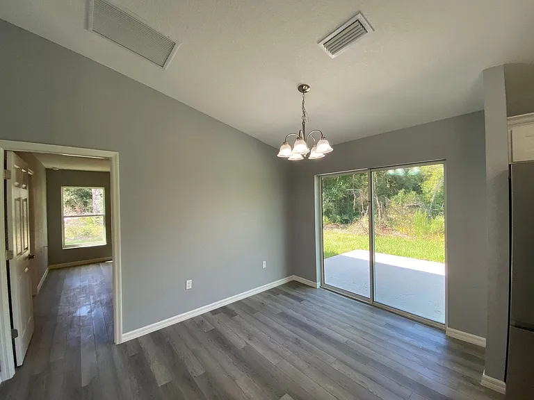 13724 SW 32nd Terrace Rd — Photo 17