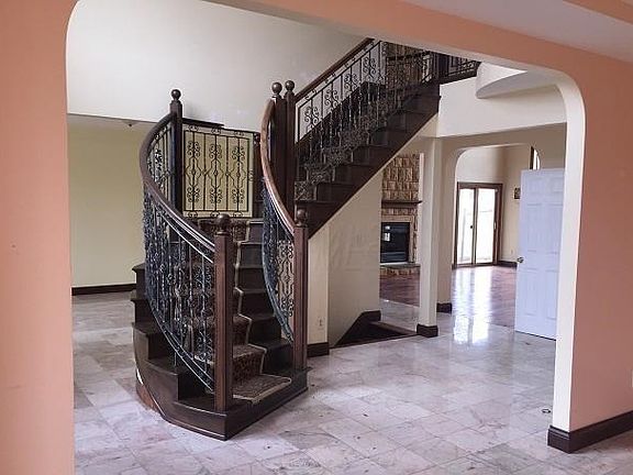 4th image of 1695 E Audubon Blvd