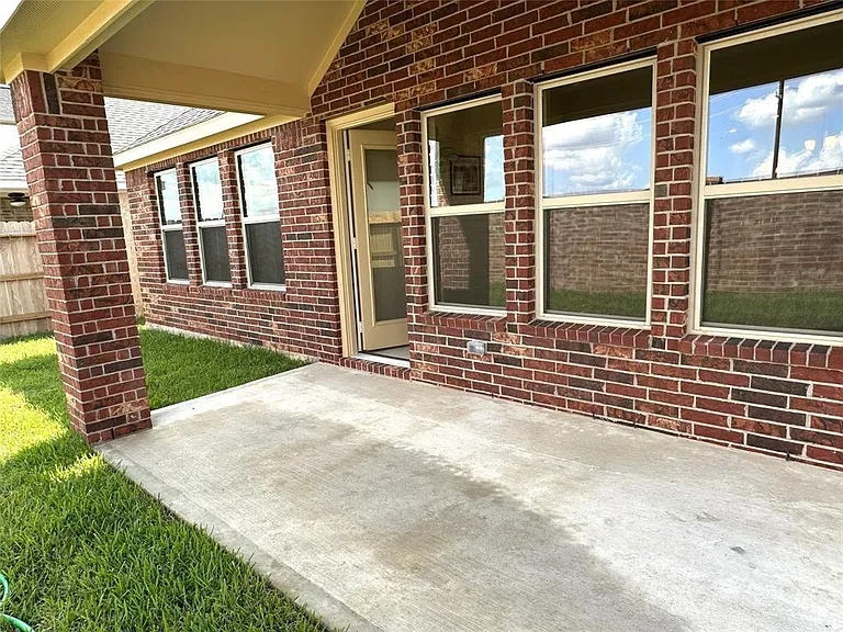 788 Lake Lacosta Dr — Photo 21