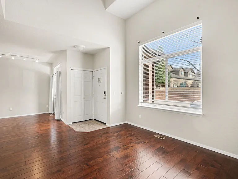 6412 Silver Mesa Dr #B — Photo 28