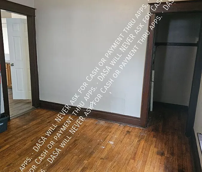 31 Mona St #LOWER — Photo 6