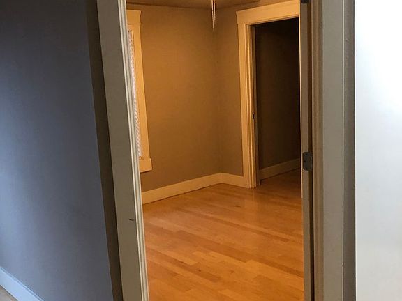 5th image of 2230 Albatross St APT 19