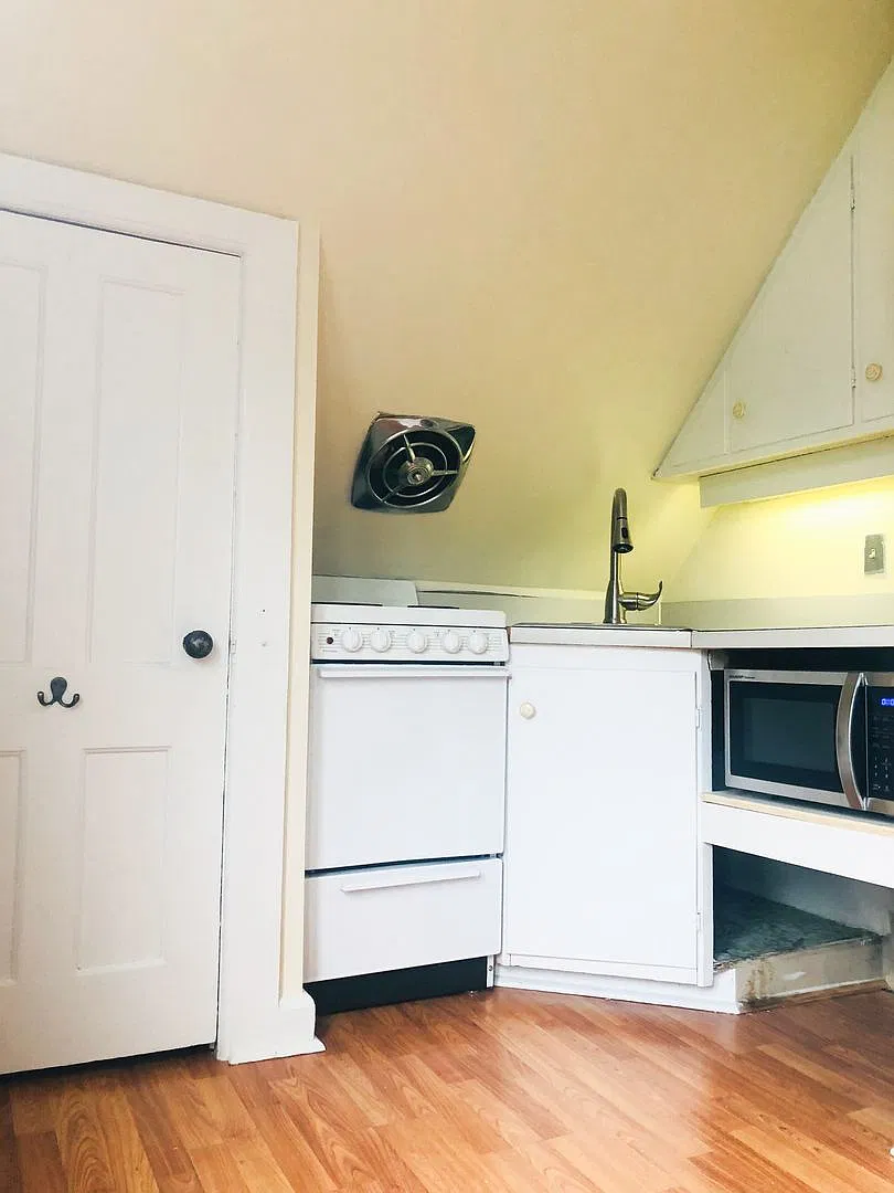 42 North Prospect Street — Photo 1