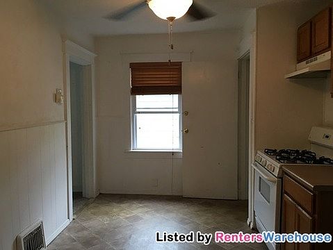 5th image of 9413 Chester Ave