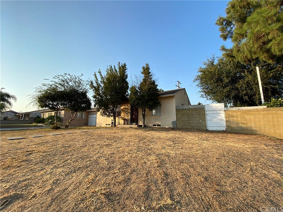 1st image of 9545 Loch Avon Dr