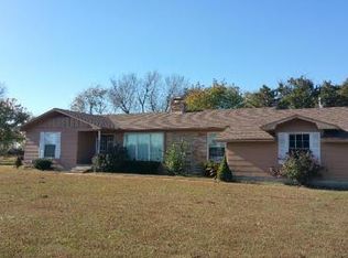 2434 4000 Rd, Chetopa, KS 67336