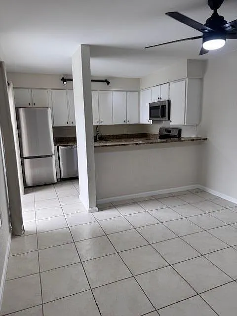 2 bed, 2.5 bath, 1236 sqft, $2,600 — Photo 4