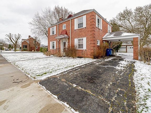 2nd image of 741 Fairmont St