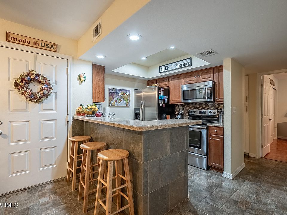 1st image of 540 N MAY Street #2085