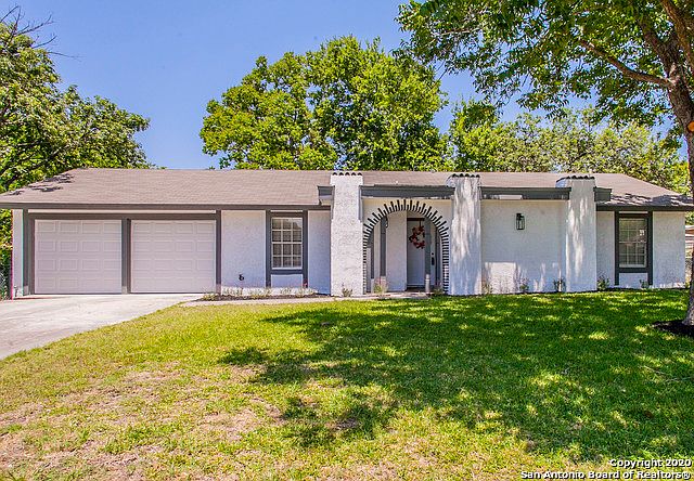 1st image of 5808 Eagle Lake Dr