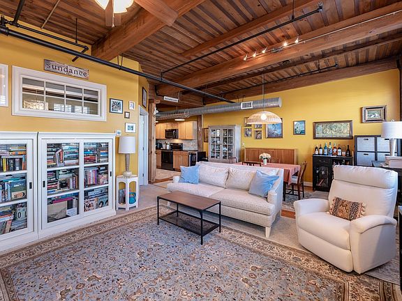 4th image of 66 Landing Lane #313