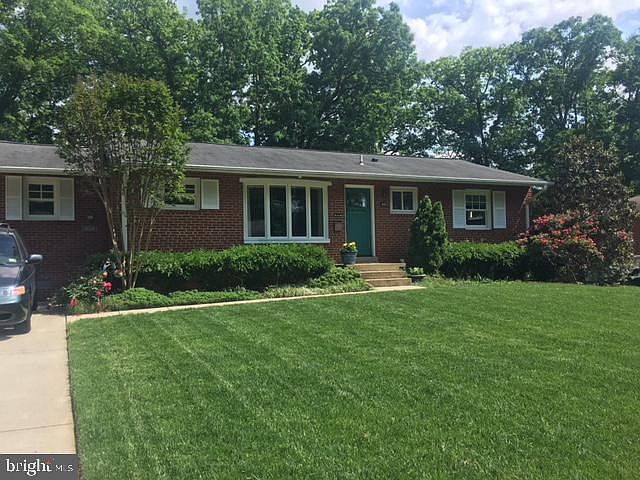 1st image of 605 Orrin St SE