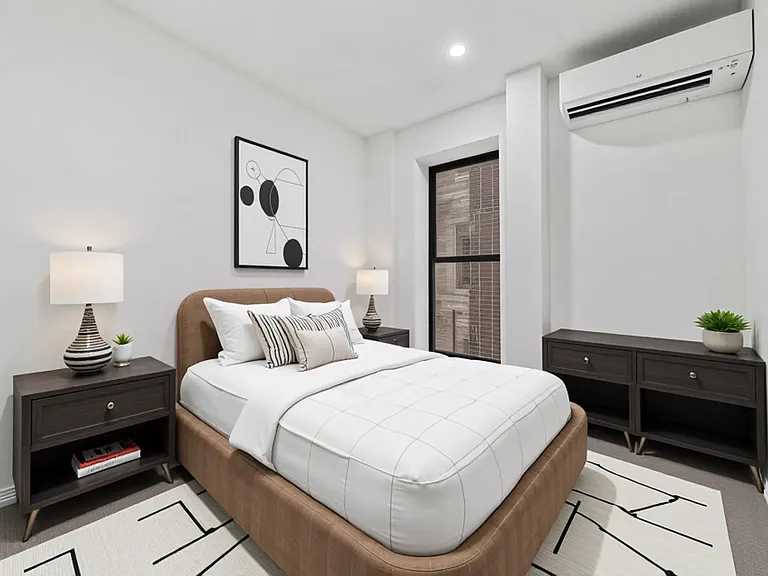 312 Manhattan Ave #2D — Photo 3