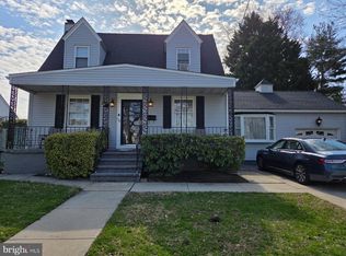 106 W Mill Rd, Maple Shade, NJ 08052