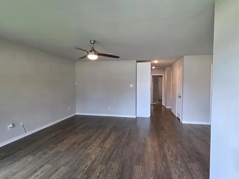 1403 W Virginia St — Photo 2