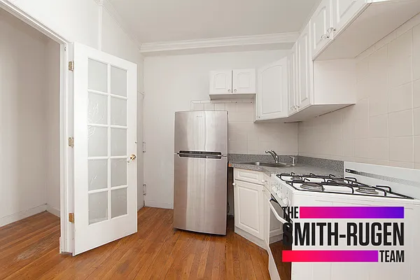 Rented by R New York | media 28