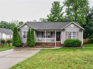 2180 Brantley Creek Dr, Kannapolis, NC 28083