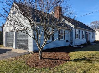 922 Newman Ave, Seekonk, MA 02771