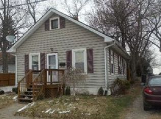 571 Ardella Ave, Akron, OH 44306