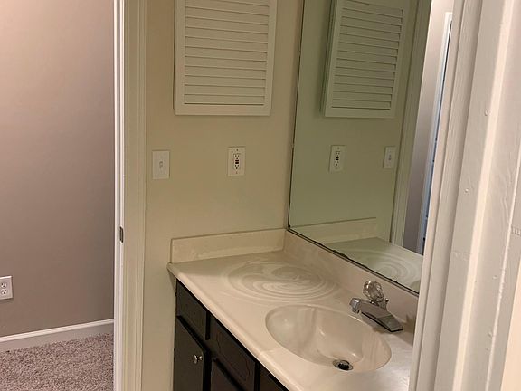 5th image of 1089 Edenwood Dr