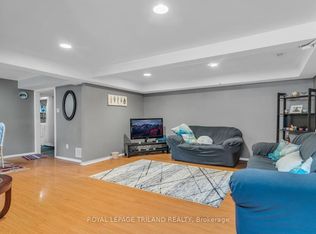 197 Cedarvale Cres #B, Waterloo, ON N2L 4T3