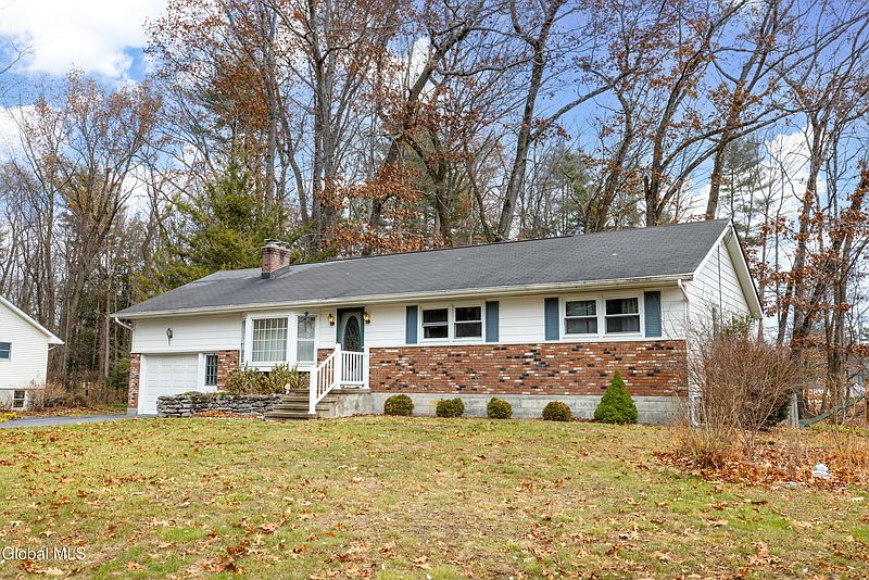 5th image of 135 Juniper Drive