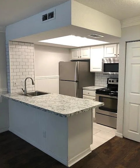 100 Fairway Park Blvd #1901 — Photo 3