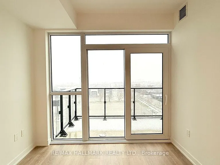 1037 The Queensway #807 — Photo 15