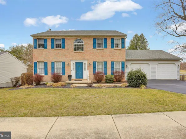 4033 Grant St, Reading, PA 19606