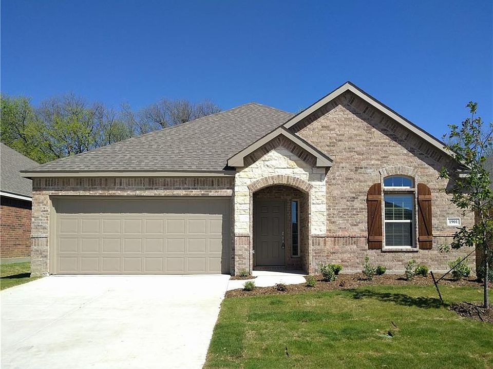 1st image of 1901 Megan Creek Dr