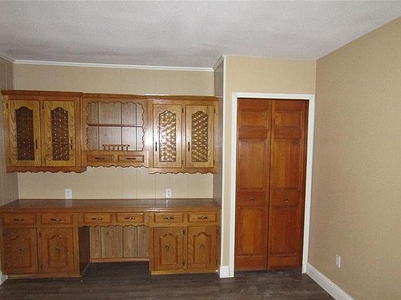 4th image of 2920 Catalina Dr
