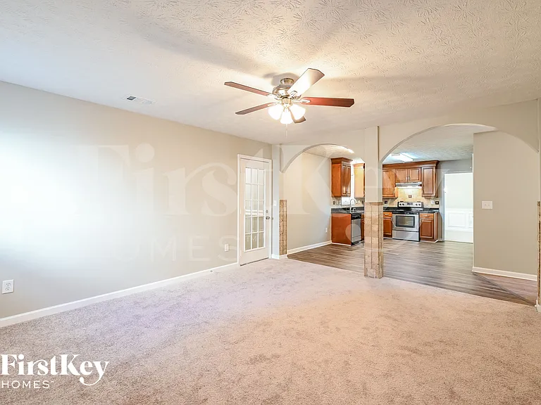 4285 Bradstone Trce NW — Photo 3