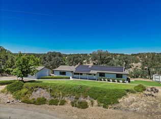 22370 Lariat Ln, Red Bluff, CA 96080
